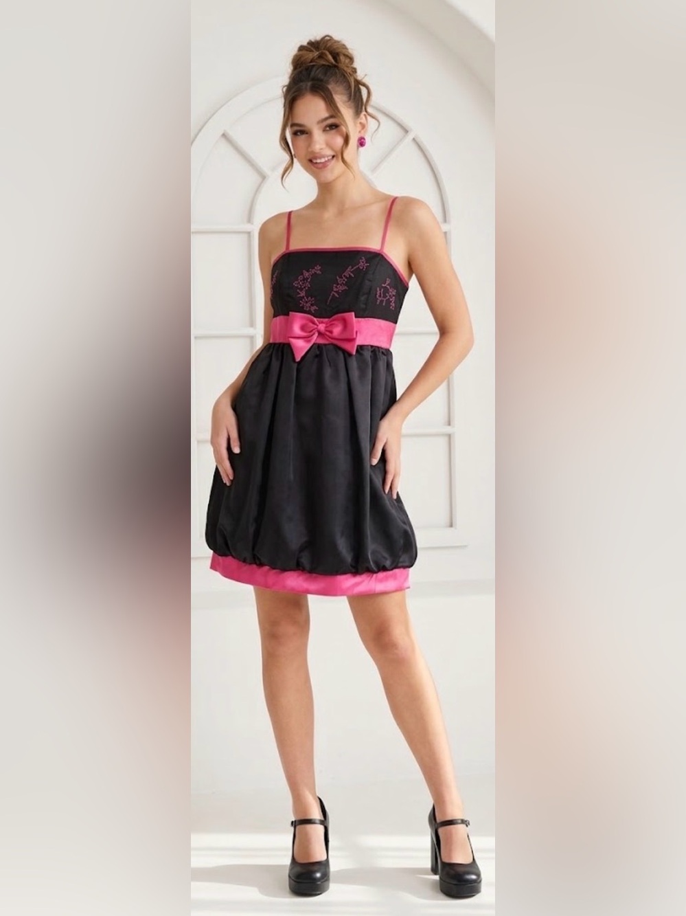 Vintage Y2K Black & Hot Pink Bubble Hem Party Dress Beaded Empire Waist Mini